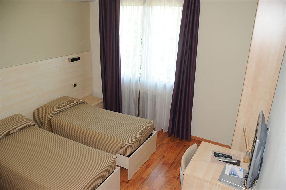 Hotel San Francesco Borgomanero Εξωτερικό φωτογραφία