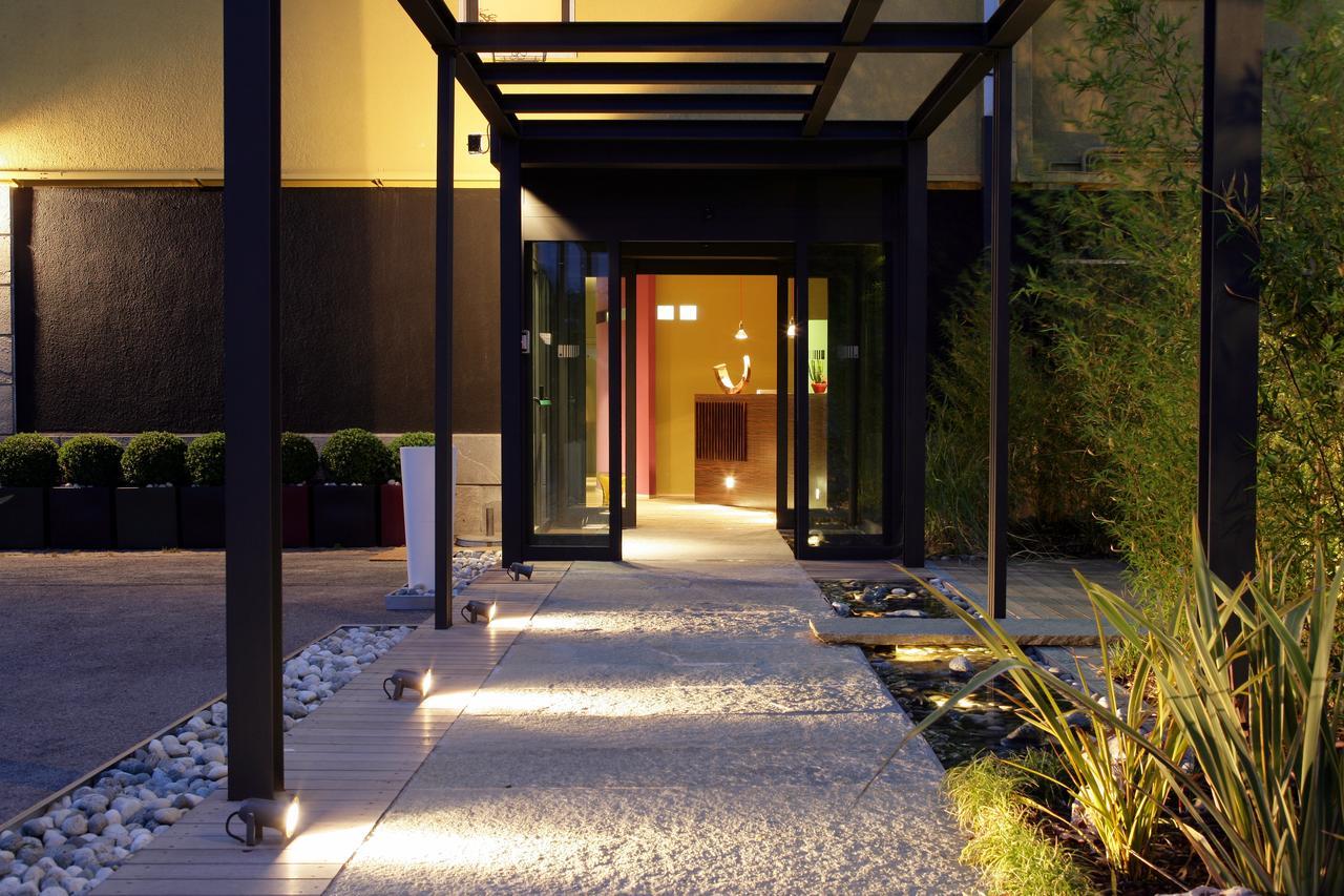 Hotel San Francesco Borgomanero Εξωτερικό φωτογραφία